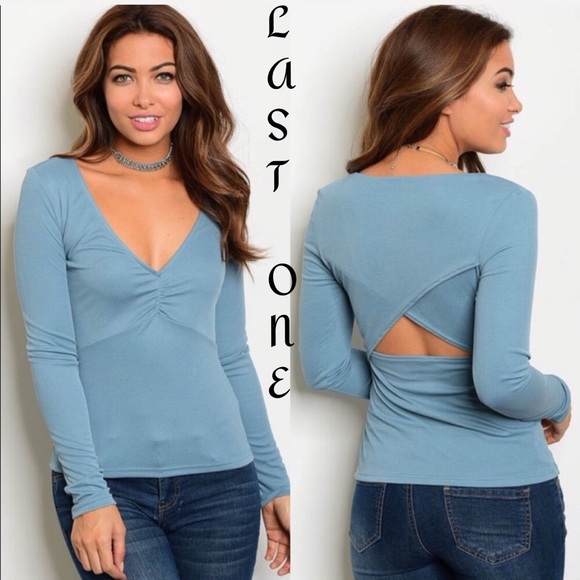 Honey Punch Tops - 🎉CLEARANCE🎉Blue Long Sleeve Plunging Cut-Out Top